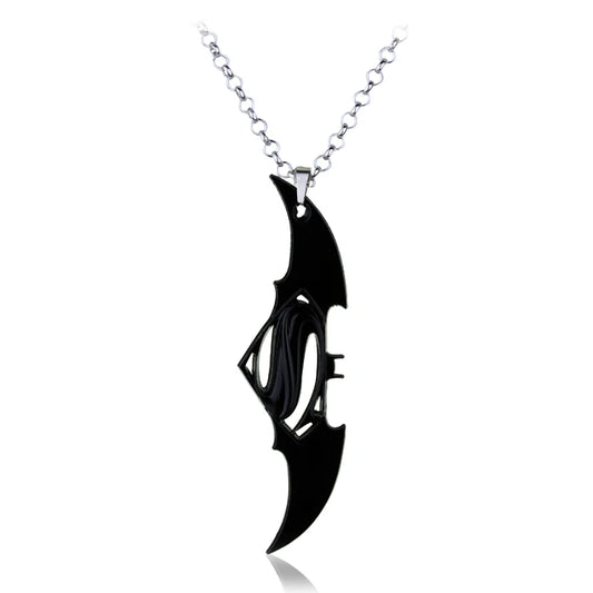 Batman & Superman Pendant Necklace Keychain Set