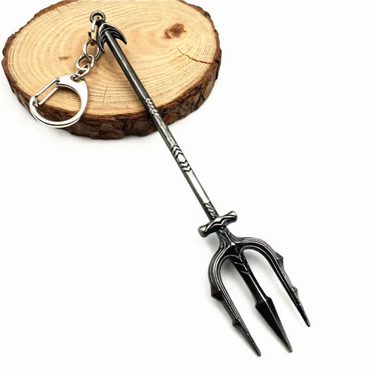 Mini Aquaman Trident Keychain – Movie-Inspired Metal Pendant
