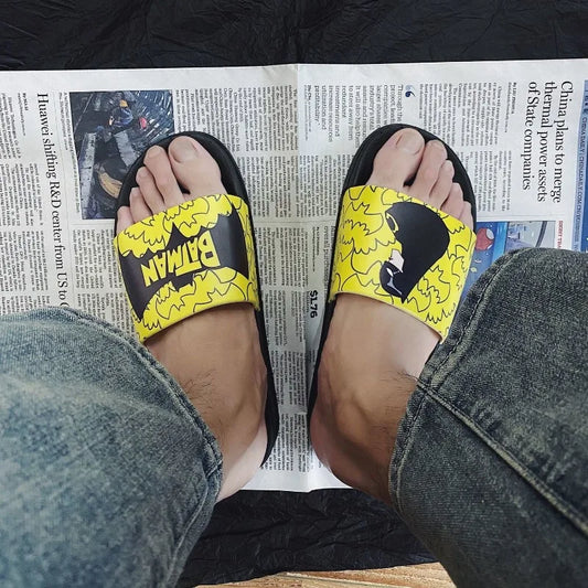 BeastKingdom Batman Couple Flip-Flops – Comfortable Non-Slip Beach Sandals