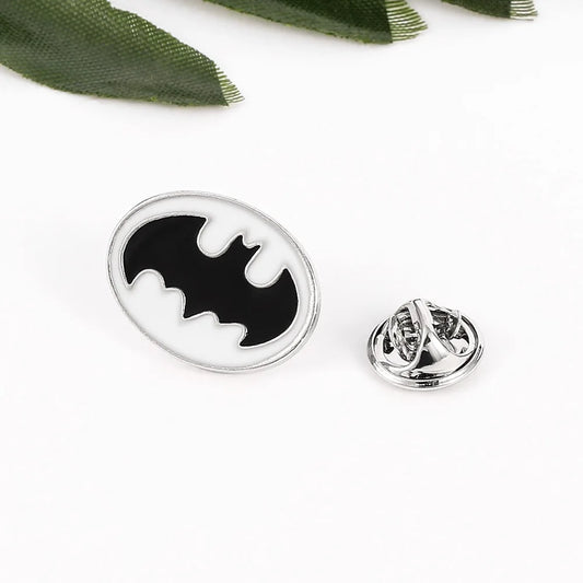 Batman Enamel Pin Badge – Cosplay & Collector Accessory for Fans