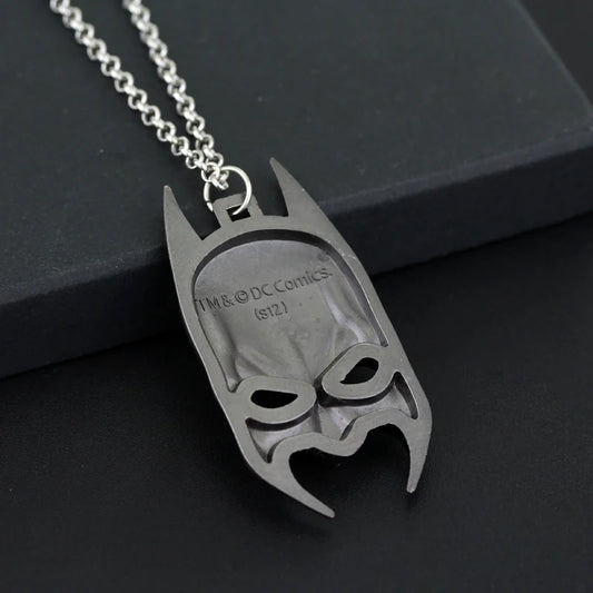 Batman & Superman Pendant Necklace Keychain Set